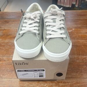 Taos Olive Green Canvas Sneakers